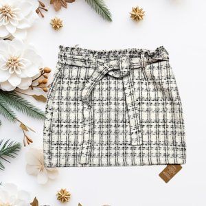 NWT Cute Frenchi White Plaid Skirt Size L
